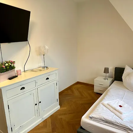 Exklusives Luxusapartment Mit Einmaligem Blick Zur Frauenkirche - Parkplatz Kostenfrei *